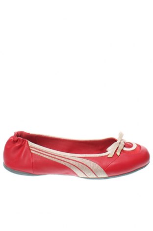Дамски обувки PUMA, Размер 40, Цвят Червен, Цена 52,75 лв.