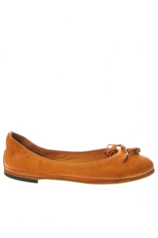 Дамски обувки Pantofola D'oro, Размер 39, Цвят Жълт, Цена 121,80 лв.