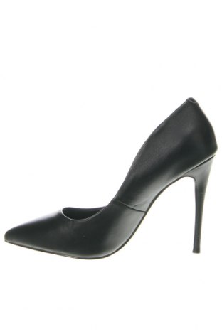 Дамски обувки Steve Madden, Размер 37, Цвят Черен, Цена 101,50 лв.