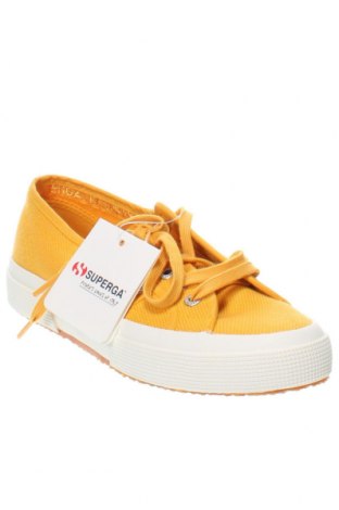 Дамски обувки Superga, Размер 36, Цвят Жълт, Цена 111,65 лв.