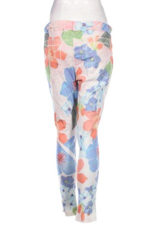 Pantaloni de femei, Mărime L, Culoare Multicolor, Preț 30,52 Lei