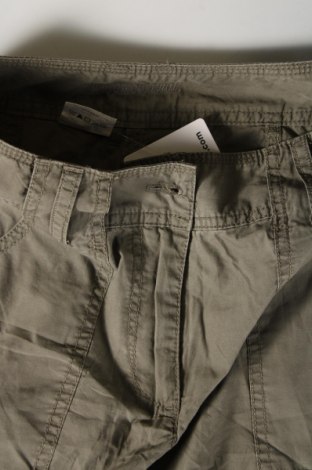 Pantaloni de femei, Mărime S, Culoare Verde, Preț 33,39 Lei