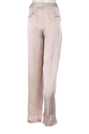 Дамски панталон ABOUT YOU x Iconic by Tatiana Kucharova, Размер M, Цвят Бежов, Цена 18,60 лв.