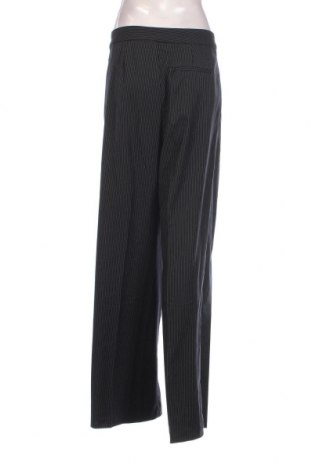 Дамски панталон ABOUT YOU x Toni Garrn, Размер M, Цвят Черен, Цена 93,00 лв.