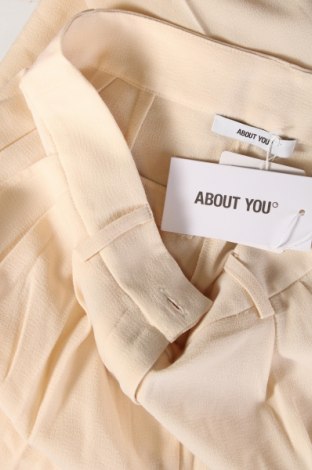 Γυναικείο παντελόνι About You, Μέγεθος M, Χρώμα  Μπέζ, Τιμή 8,63 €