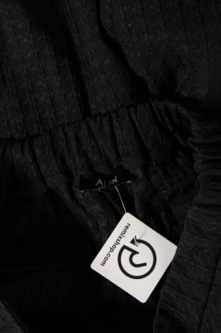 Dámské kalhoty  Alix Nyc, Velikost L, Barva Černá, Cena  689,00 Kč
