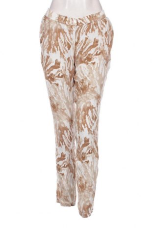 Дамски панталон Armani Jeans, Размер M, Цвят Многоцветен, Цена 152,57 лв.