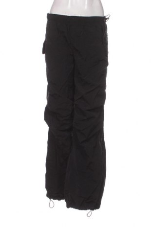 Pantaloni de femei Bershka, Mărime XS, Culoare Negru, Preț 38,16 Lei