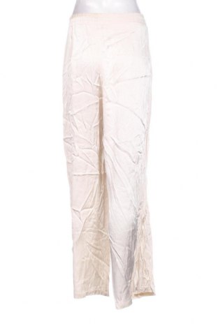 Дамски панталон Bershka, Размер L, Цвят Златист, Цена 29,00 лв.