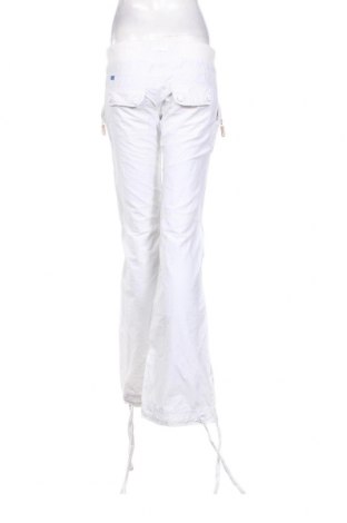 Дамски панталон Bershka, Размер M, Цвят Бял, Цена 17,60 лв.