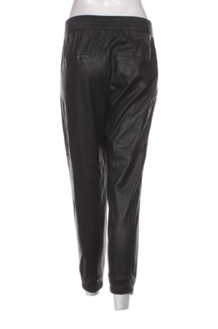 Γυναικείο παντελόνι Bershka, Μέγεθος L, Χρώμα Μαύρο, Τιμή 4,49 €