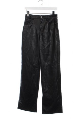 Dámské kalhoty  Bershka, Velikost S, Barva Černá, Cena  111,00 Kč