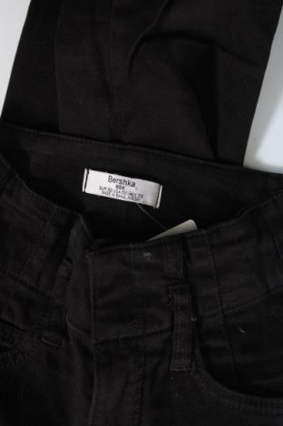 Pantaloni de femei Bershka, Mărime XXS, Culoare Negru, Preț 28,62 Lei