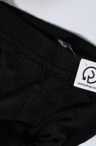 Pantaloni de femei Bershka, Mărime M, Culoare Negru, Preț 37,73 Lei