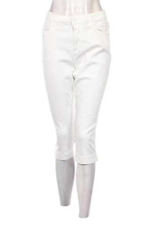 Γυναικείο παντελόνι Brax, Μέγεθος M, Χρώμα Λευκό, Τιμή 44,23 €