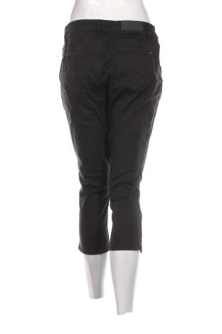 Pantaloni de femei C&A, Mărime M, Culoare Negru, Preț 32,43 Lei