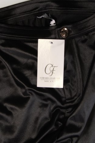 Γυναικείο παντελόνι Chiara Forthi, Μέγεθος XS, Χρώμα Μαύρο, Τιμή 62,40 €
