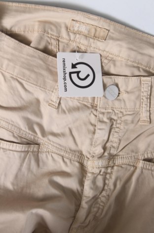 Дамски панталон Closed, Размер M, Цвят Бежов, Цена 117,89 лв.