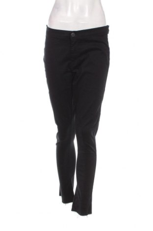 Pantaloni de femei Denim 1982, Mărime M, Culoare Negru, Preț 33,39 Lei