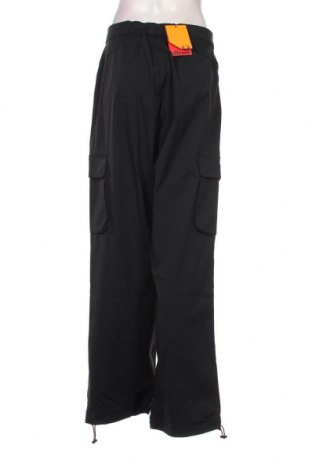 Pantaloni de femei Ellesse, Mărime M, Culoare Negru, Preț 253,29 Lei