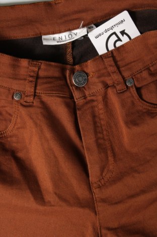 Дамски панталон Enjoy, Размер M, Цвят Кафяв, Цена 17,60 лв.