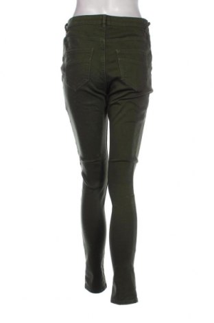 Дамски панталон Esmara, Размер M, Цвят Зелен, Цена 14,78 лв.