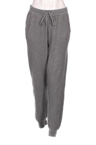Pantaloni de femei Esprit, Mărime M, Culoare Gri, Preț 67,44 Lei