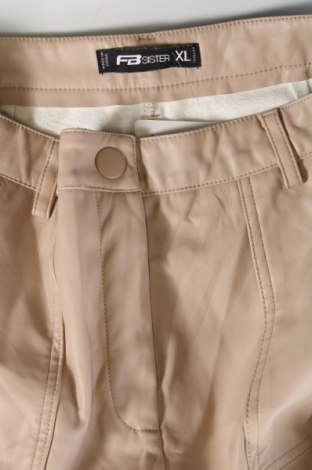 Γυναικείο παντελόνι Fb Sister, Μέγεθος XL, Χρώμα  Μπέζ, Τιμή 7,18 €