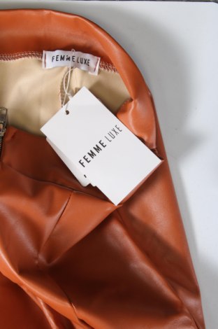 Дамски панталон Femme Luxe, Размер XS, Цвят Оранжев, Цена 15,18 лв.