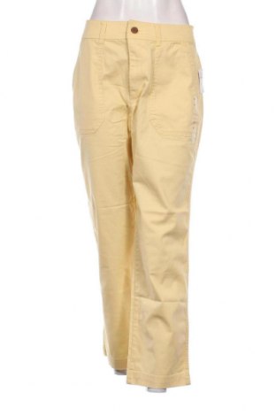 Дамски панталон Gap, Размер M, Цвят Жълт, Цена 77,00 лв.