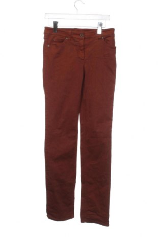Дамски панталон Gerry Weber, Размер M, Цвят Кафяв, Цена 27,20 лв.