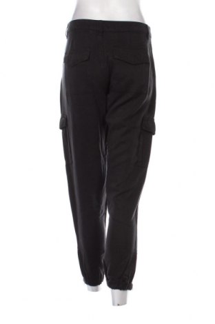Дамски панталон Guess, Размер M, Цвят Черен, Цена 77,40 лв.