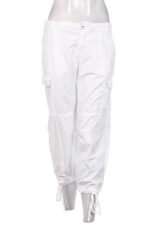 Γυναικείο παντελόνι Guess, Μέγεθος L, Χρώμα Λευκό, Τιμή 27,96 €