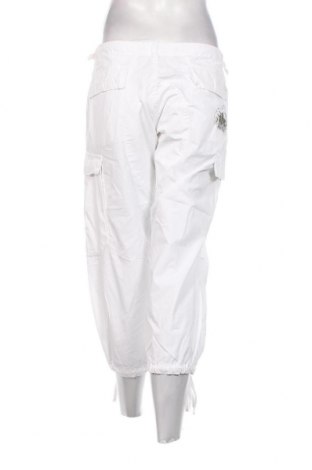 Damskie spodnie Guess, Rozmiar L, Kolor Biały, Cena 123,93 zł