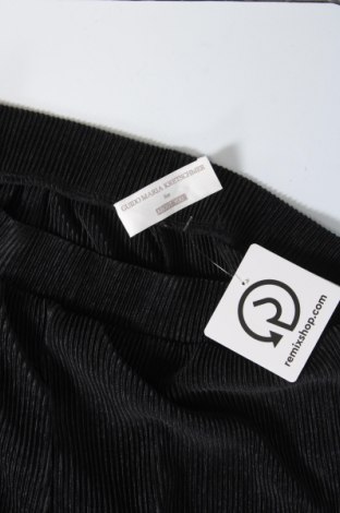 Дамски панталон Guido Maria Kretschmer for About You, Размер XS, Цвят Черен, Цена 18,60 лв.