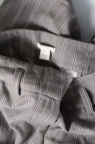 Dámské kalhoty  H&M, Velikost M, Barva Šedá, Cena  462,00 Kč