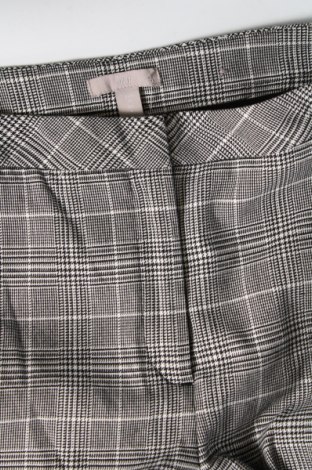 Pantaloni de femei H&M, Mărime S, Culoare Multicolor, Preț 37,92 Lei