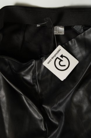 Dámske nohavice H&M Divided, Veľkosť S, Farba Čierna, Cena  3,95 €