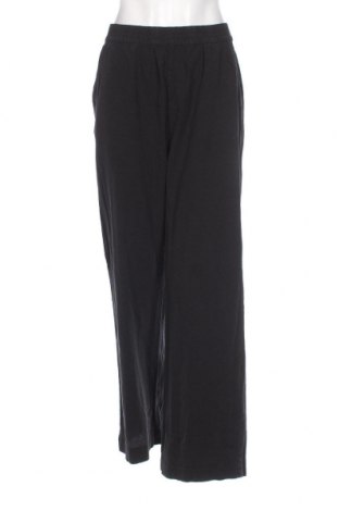 Γυναικείο παντελόνι Kaffe, Μέγεθος M, Χρώμα Μαύρο, Τιμή 21,57 €