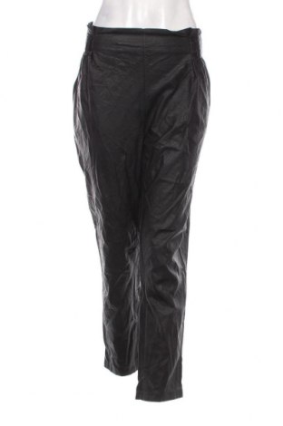 Pantaloni de femei Lola Liza, Mărime XL, Culoare Negru, Preț 53,95 Lei