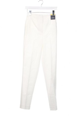 Γυναικείο παντελόνι Marks & Spencer, Μέγεθος XS, Χρώμα Λευκό, Τιμή 31,96 €