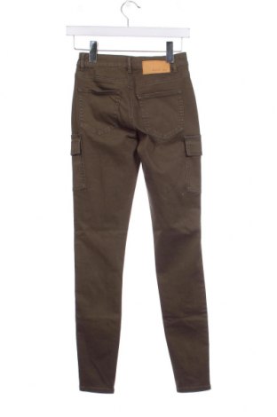 Дамски панталон Noisy May, Размер XS, Цвят Зелен, Цена 14,78 лв.