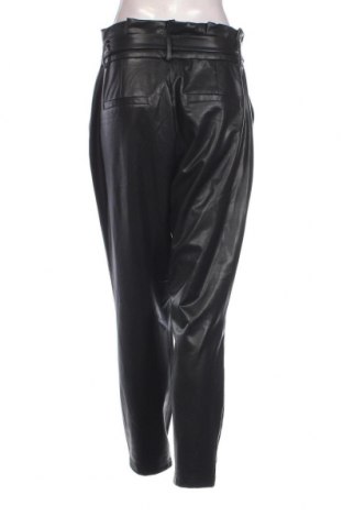 Дамски панталон ONLY, Размер L, Цвят Черен, Цена 15,50 лв.