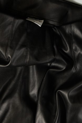 Γυναικείο παντελόνι Page One, Μέγεθος S, Χρώμα Μαύρο, Τιμή 5,92 €