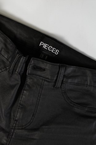 Damenhose Pieces, Größe M, Farbe Schwarz, Preis € 8,95