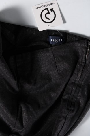 Γυναικείο παντελόνι Pieces, Μέγεθος XL, Χρώμα Μαύρο, Τιμή 7,52 €