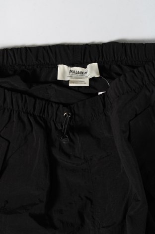 Pantaloni de femei Pull&Bear, Mărime S, Culoare Negru, Preț 65,83 Lei