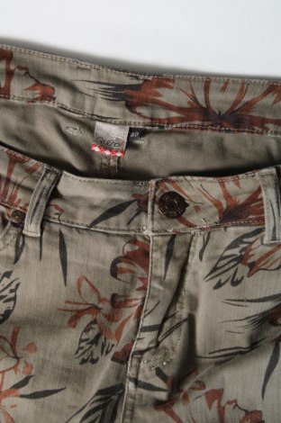 Дамски панталон Qiero!, Размер M, Цвят Зелен, Цена 17,60 лв.