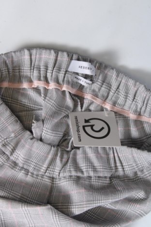 Pantaloni de femei Reserve, Mărime XS, Culoare Gri, Preț 67,98 Lei