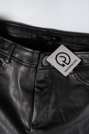 Pantaloni de femei Saints, Mărime S, Culoare Negru, Preț 23,68 Lei